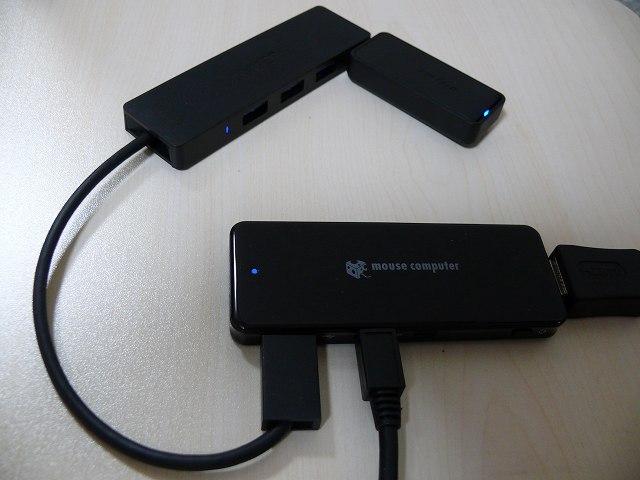 m-Stickシリーズ MS-NH1 に 4-Port Ultra-Slim USB 3.0 Hub を間に入れて WI-U3-866D を接続